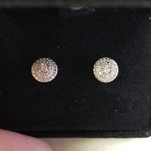 💕SALE💕  1/10 each Diamind Earrings